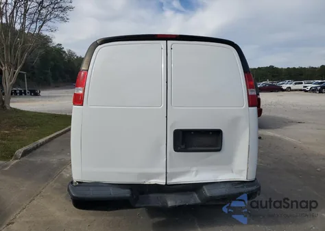 2021 Chevrolet Express G2500 from USA, damaged, VIN 1GCWGAFP9M1146543